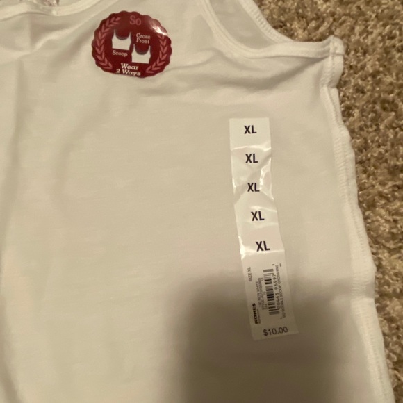 So tank top - Picture 3 of 3